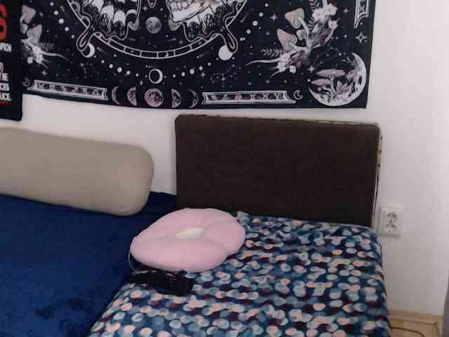 RacyRoby webcam