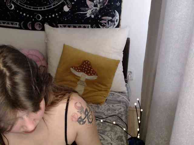 RacyRoby webcam