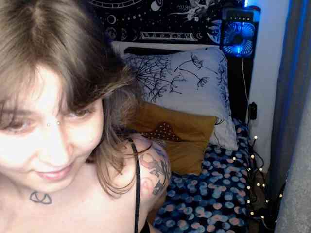 RacyRoby webcam