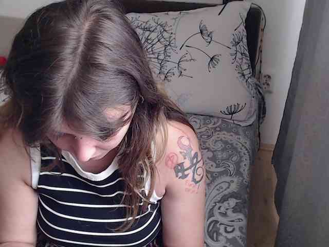 RacyRoby webcam