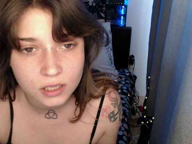 RacyRoby webcam