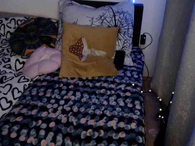 RacyRoby webcam
