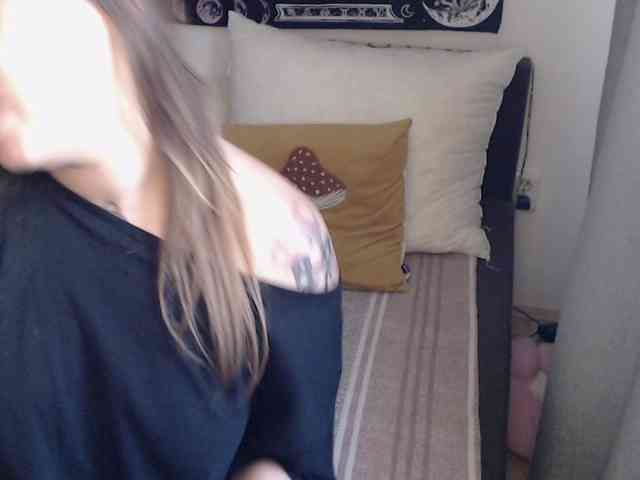RacyRoby webcam