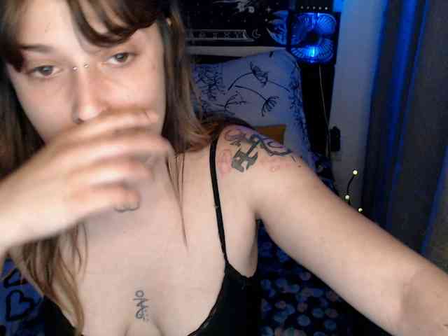 RacyRoby webcam