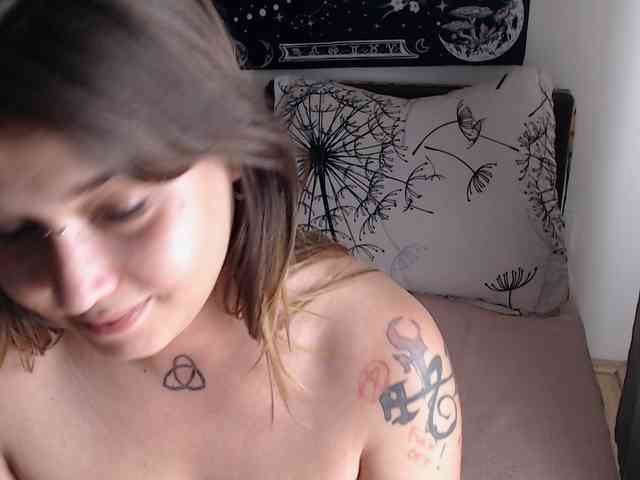 RacyRoby webcam