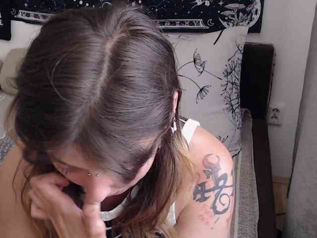 RacyRoby webcam