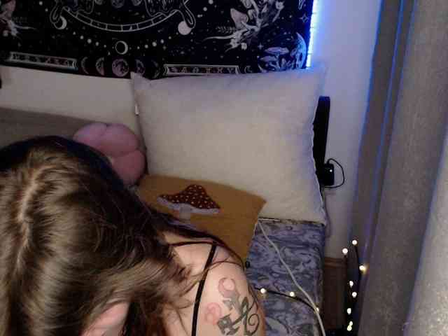 RacyRoby webcam