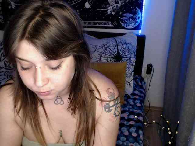 RacyRoby webcam