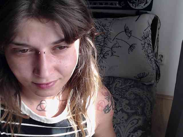 RacyRoby webcam
