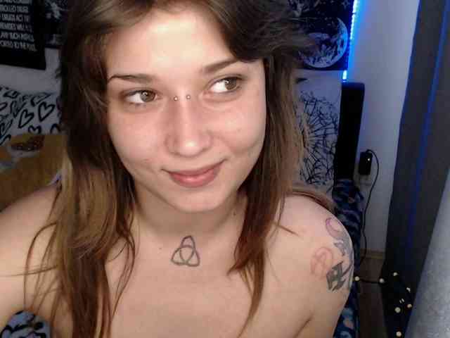 RacyRoby webcam