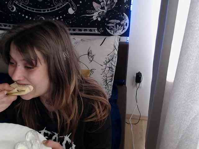 RacyRoby webcam