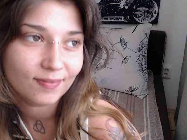RacyRoby webcam