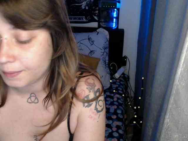 RacyRoby webcam