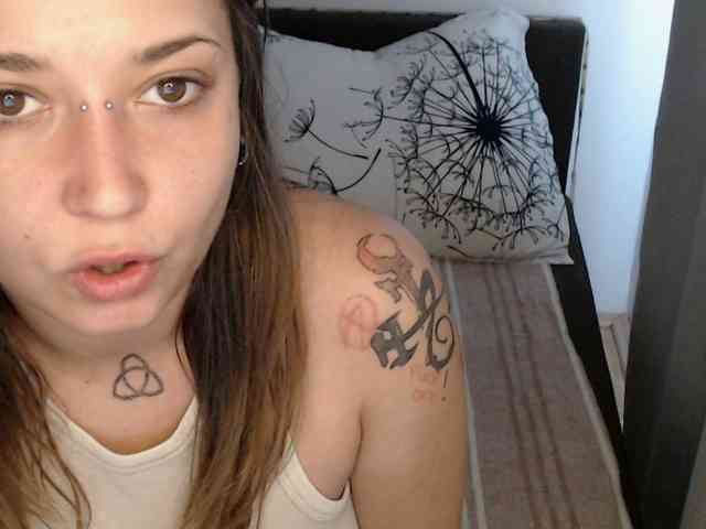 RacyRoby webcam
