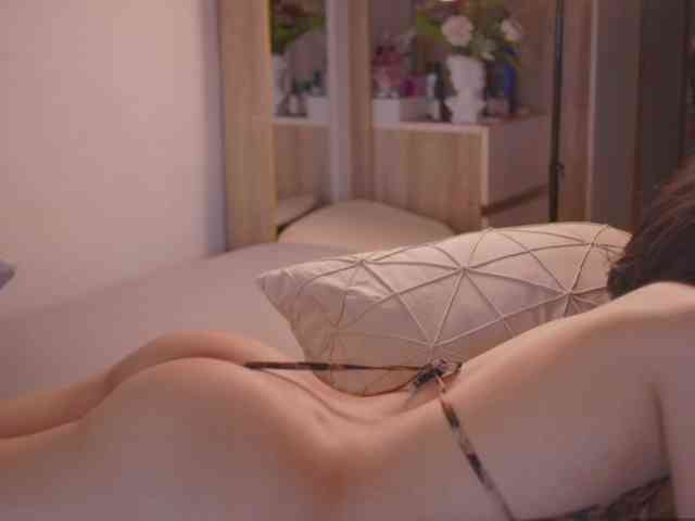 Kirenie Live Webcam on BongaCams