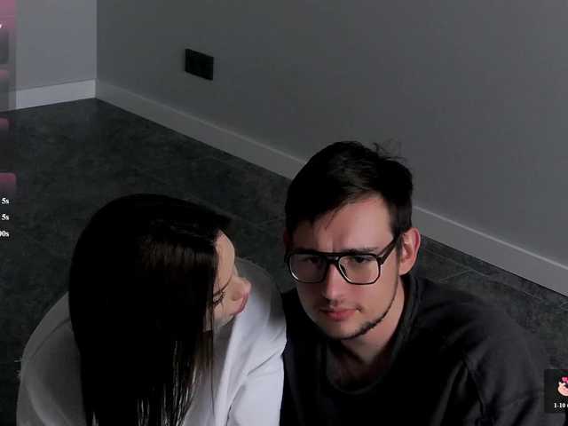 Zhenya-M live webcam show