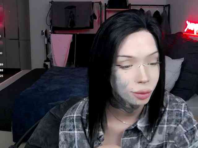 Tanya-M Live Webcam on BongaCams