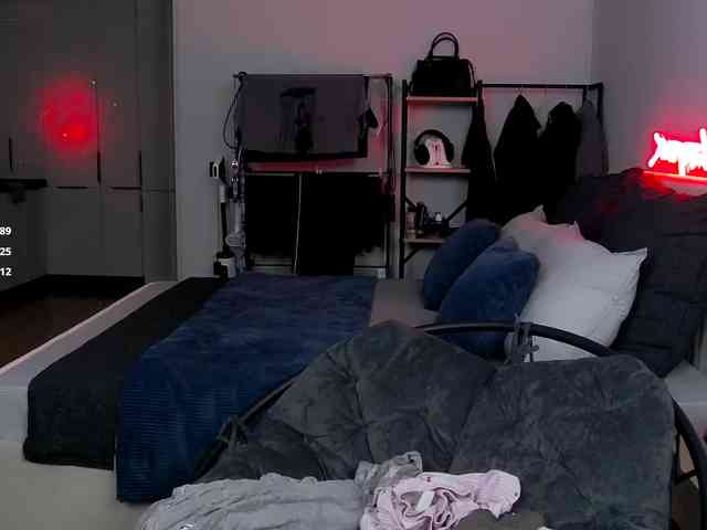 Tanya-M Live Webcam on BongaCams