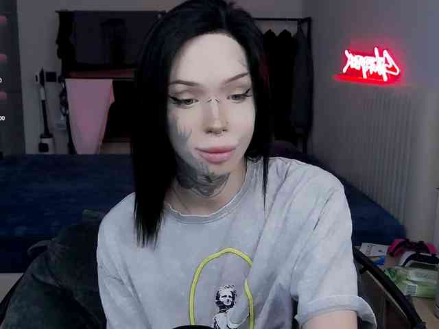 Tanya-M Live Webcam on BongaCams