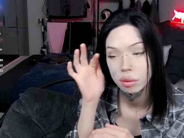 Tanya-M Live Webcam on BongaCams