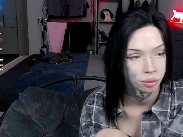 Tanya-M Live Webcam on BongaCams