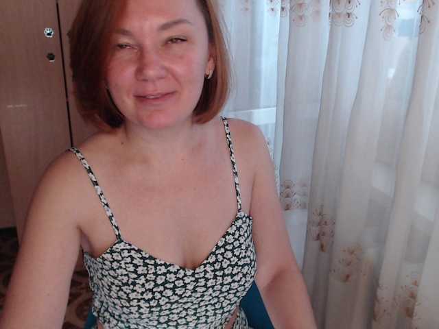 Julia99 live cam on BongaCams