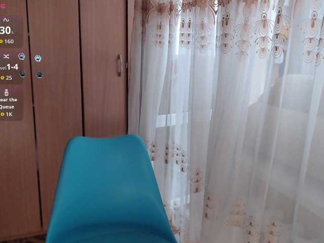 Julia99 live cam on BongaCams