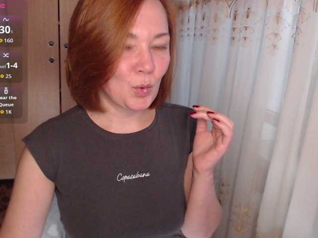Julia99 live cam on BongaCams