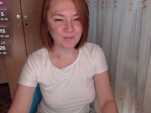 Julia99 live cam on BongaCams