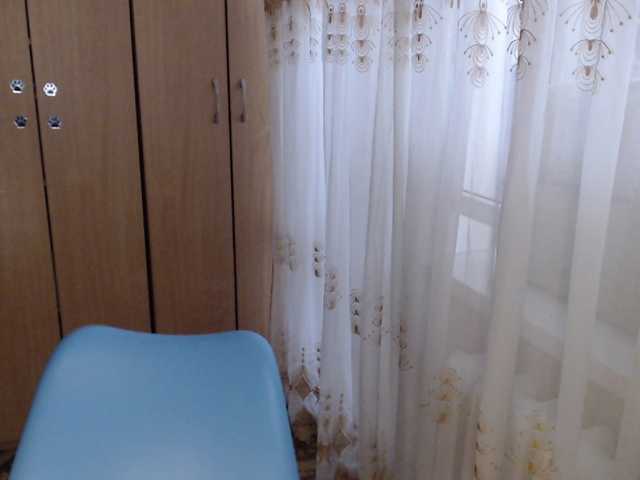 Julia99's BongaCams show and profile