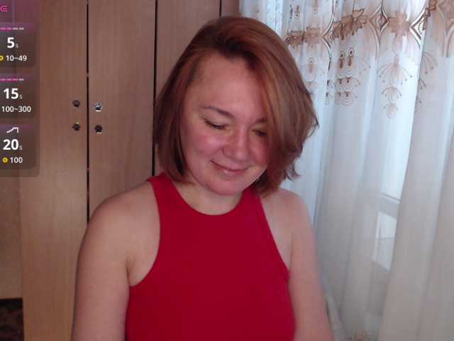 Julia99 live cam on BongaCams