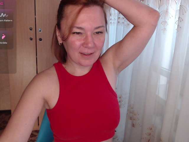 Julia99 live cam preview