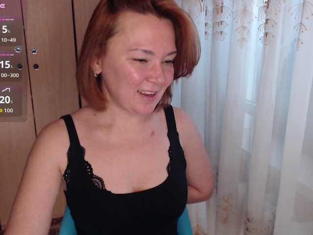 Julia99 live cam on BongaCams