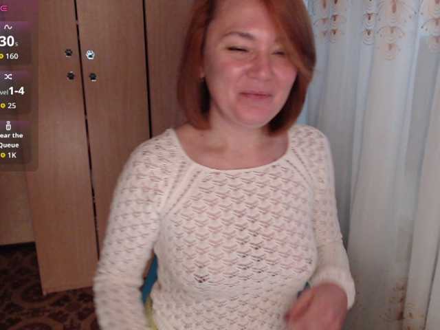 Julia99 live cam on BongaCams
