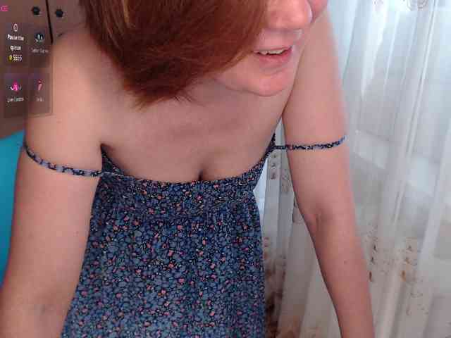 Julia99 webcam