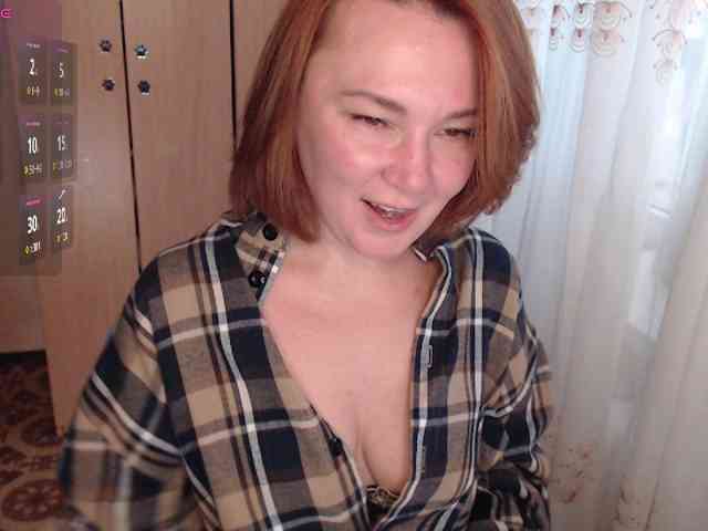 Julia99 webcam
