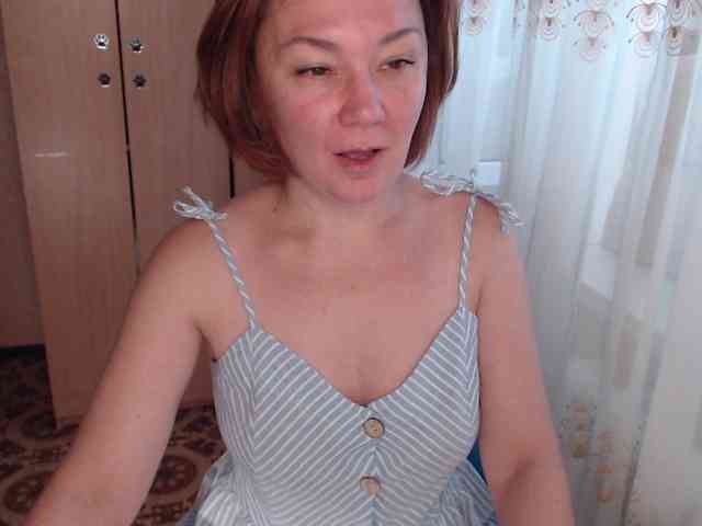 Julia99 webcam