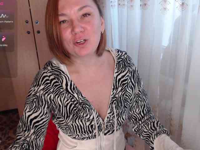 Julia99 webcam