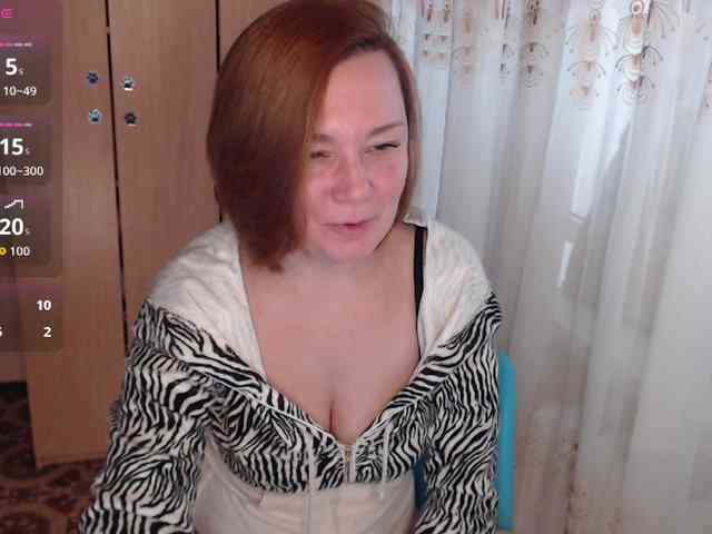Julia99 webcam