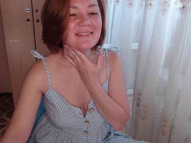 Julia99 webcam