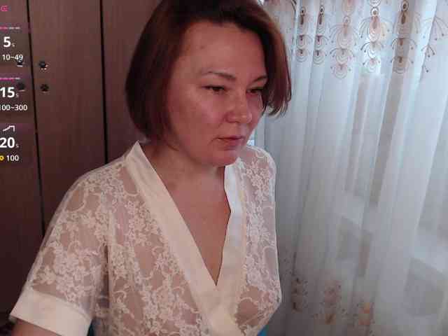 Julia99 webcam