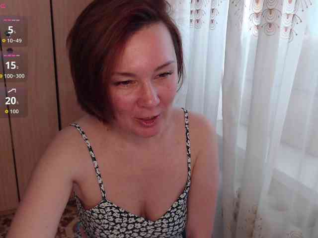 Julia99 webcam