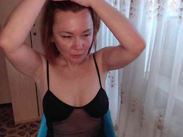 Julia99 webcam