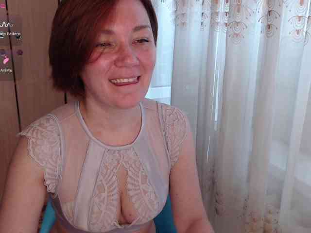 Julia99 webcam