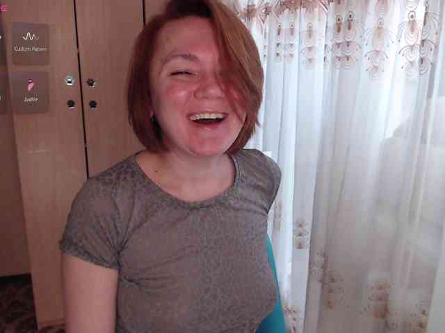 Julia99 webcam