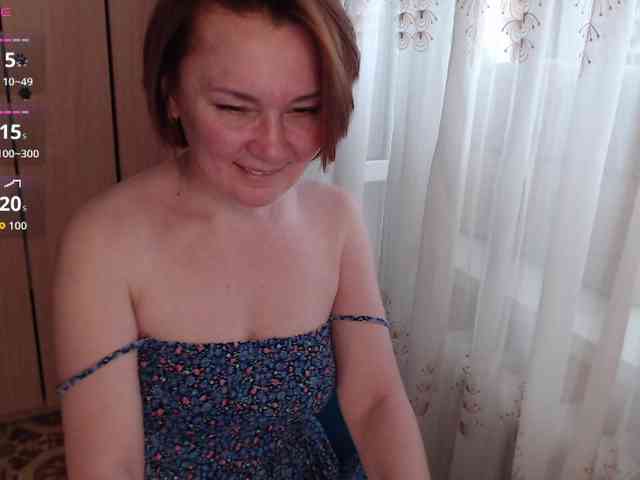 Julia99 webcam