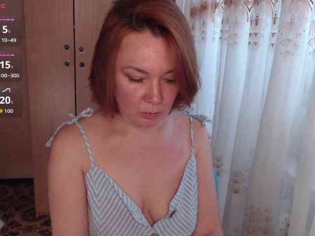 Julia99 webcam