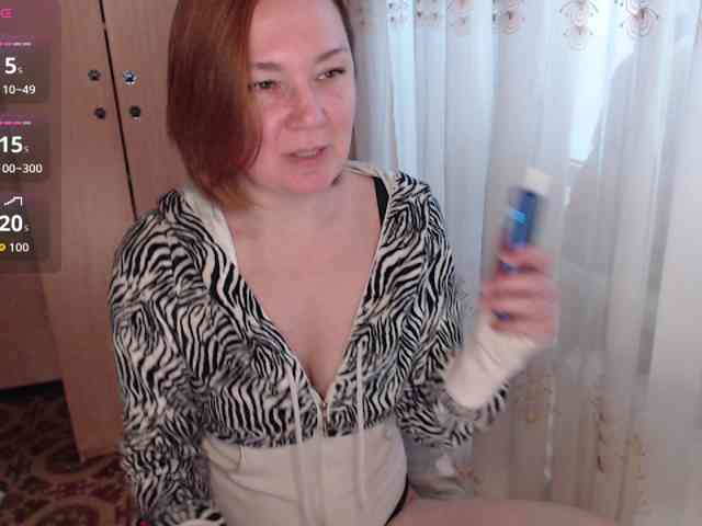 Julia99 webcam