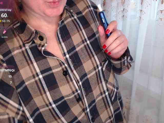 Julia99 webcam