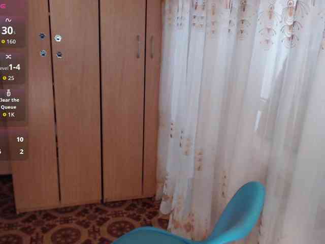 Julia99 webcam